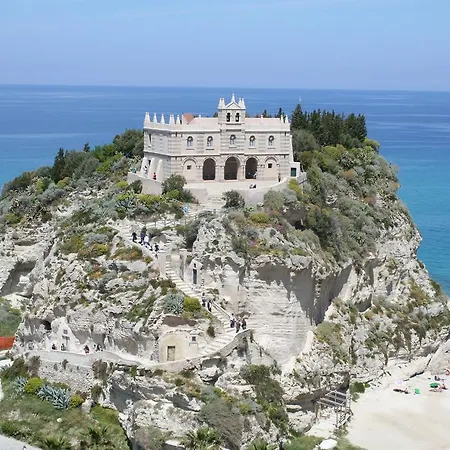 A Casa Di Nunzi Tropea